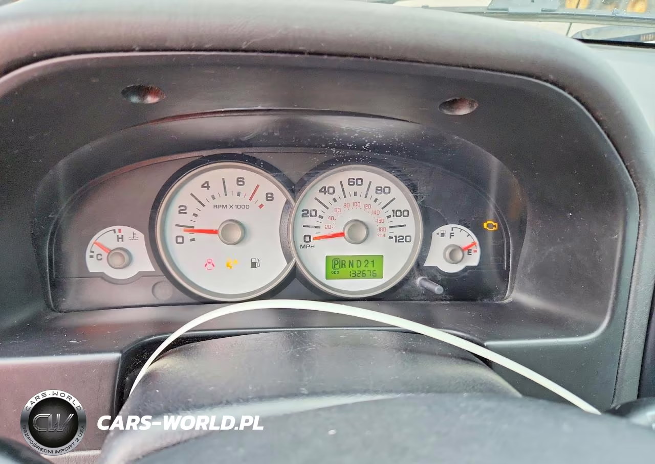 2007 Ford Escape Xls VIN:1FMYU02Z27KB18483 - 9