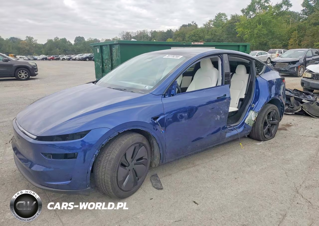2026 Tesla Model Y VIN:7SAYGDEE1TF363670 - 1