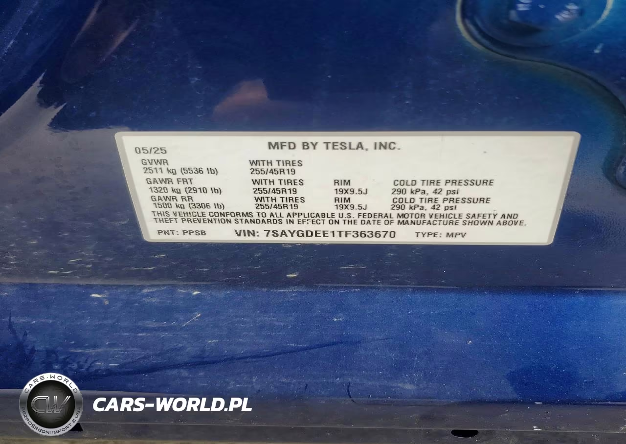 2026 Tesla Model Y VIN:7SAYGDEE1TF363670 - 13