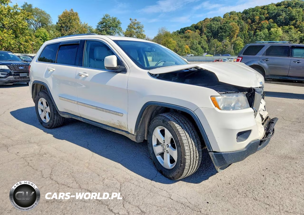 2012 Jeep Grand Cherokee Laredo VIN:1C4RJFAG1CC297916 - 4