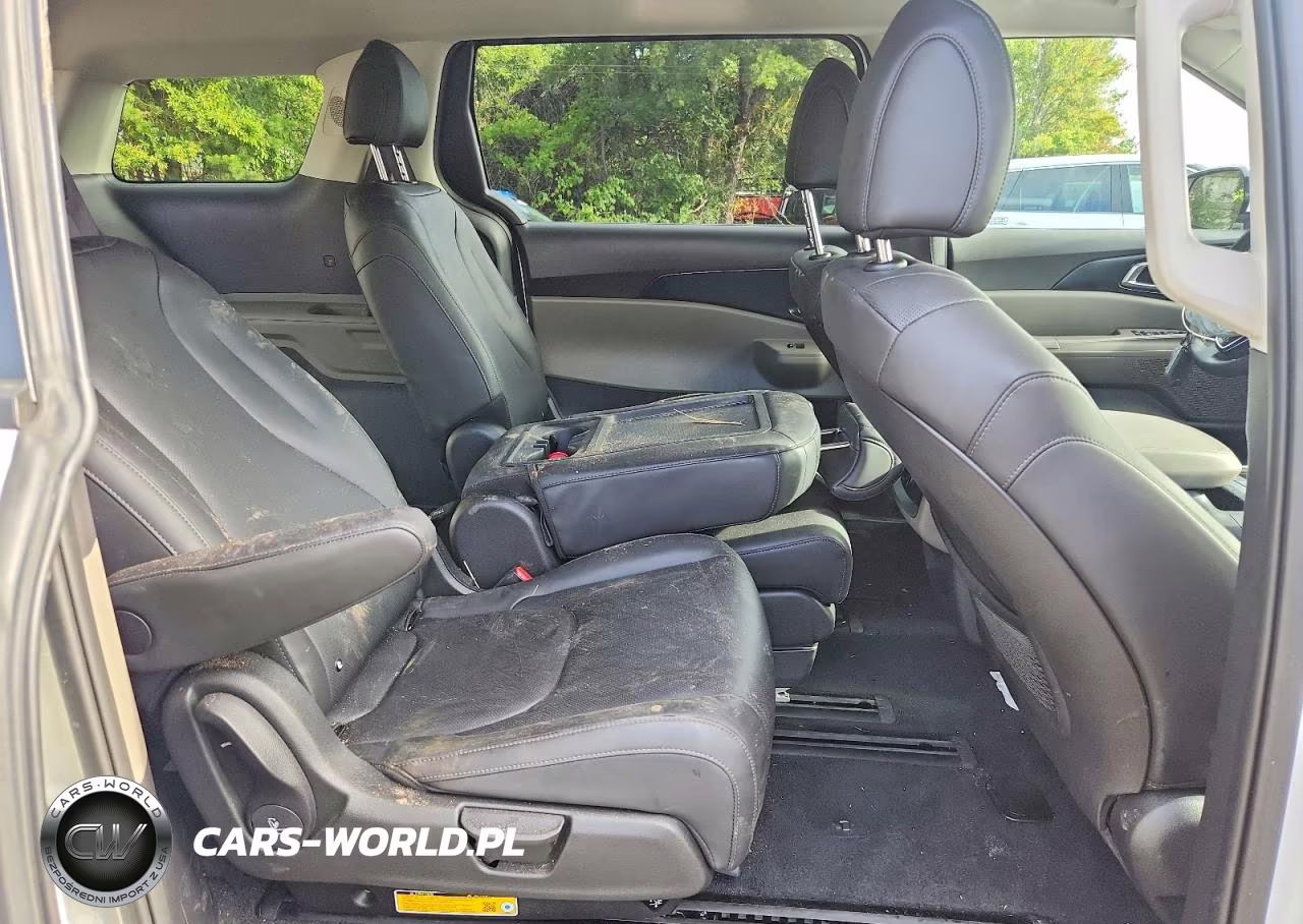 2026 Kia Carnival Lxs VIN:KNDNB5KA9T6158678 - 10