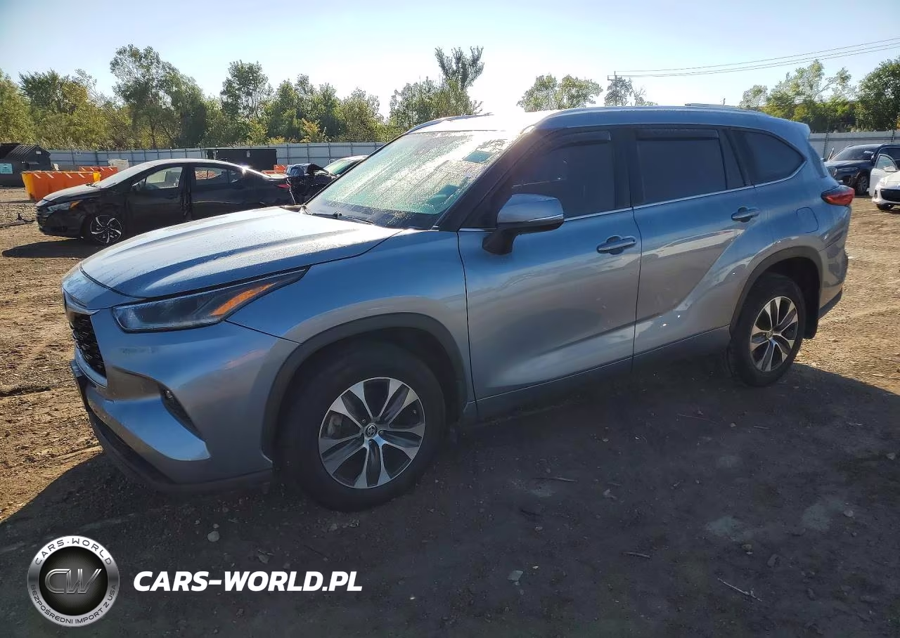 2021 Toyota Highlander Xle VIN:5TDHZRBH9MS140969 - 1