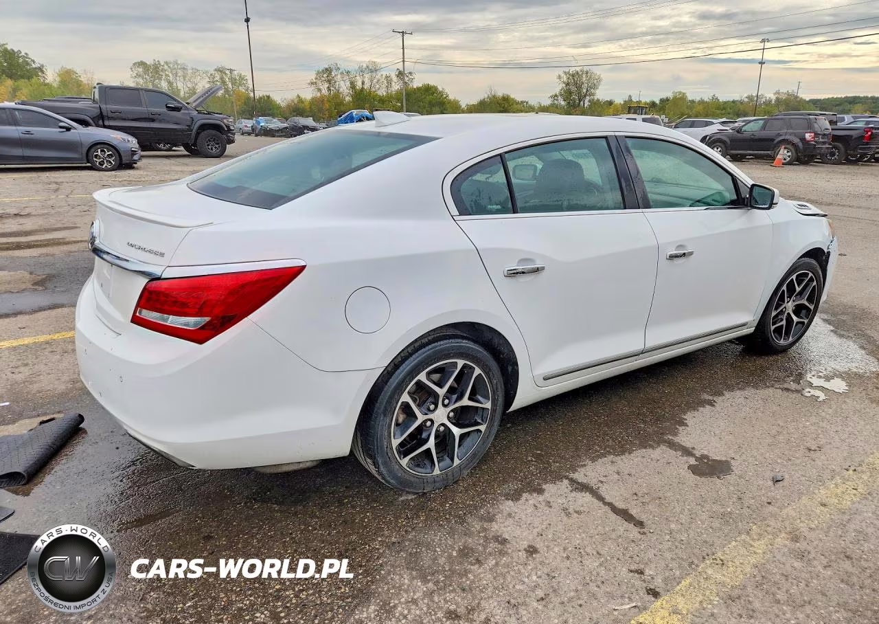 2016 Buick Lacrosse Sport Touring VIN:1G4G45G33GF193957 - 3
