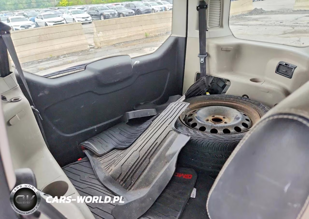 2016 Ford Transit Connect Titanium VIN:NM0GE9G72G1285924 - 10