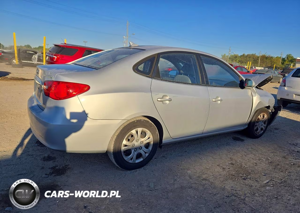 2010 Hyundai Elantra Gls VIN:KMHDU4AD9AU930872 - 3