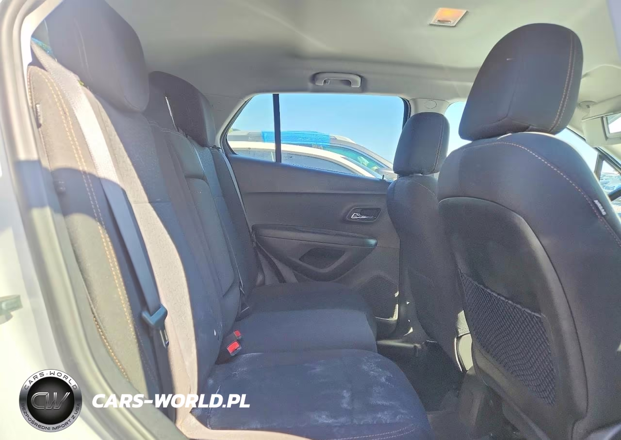 2020 Chevrolet Trax Ls VIN:3GNCJNSB0LL314266 - 11
