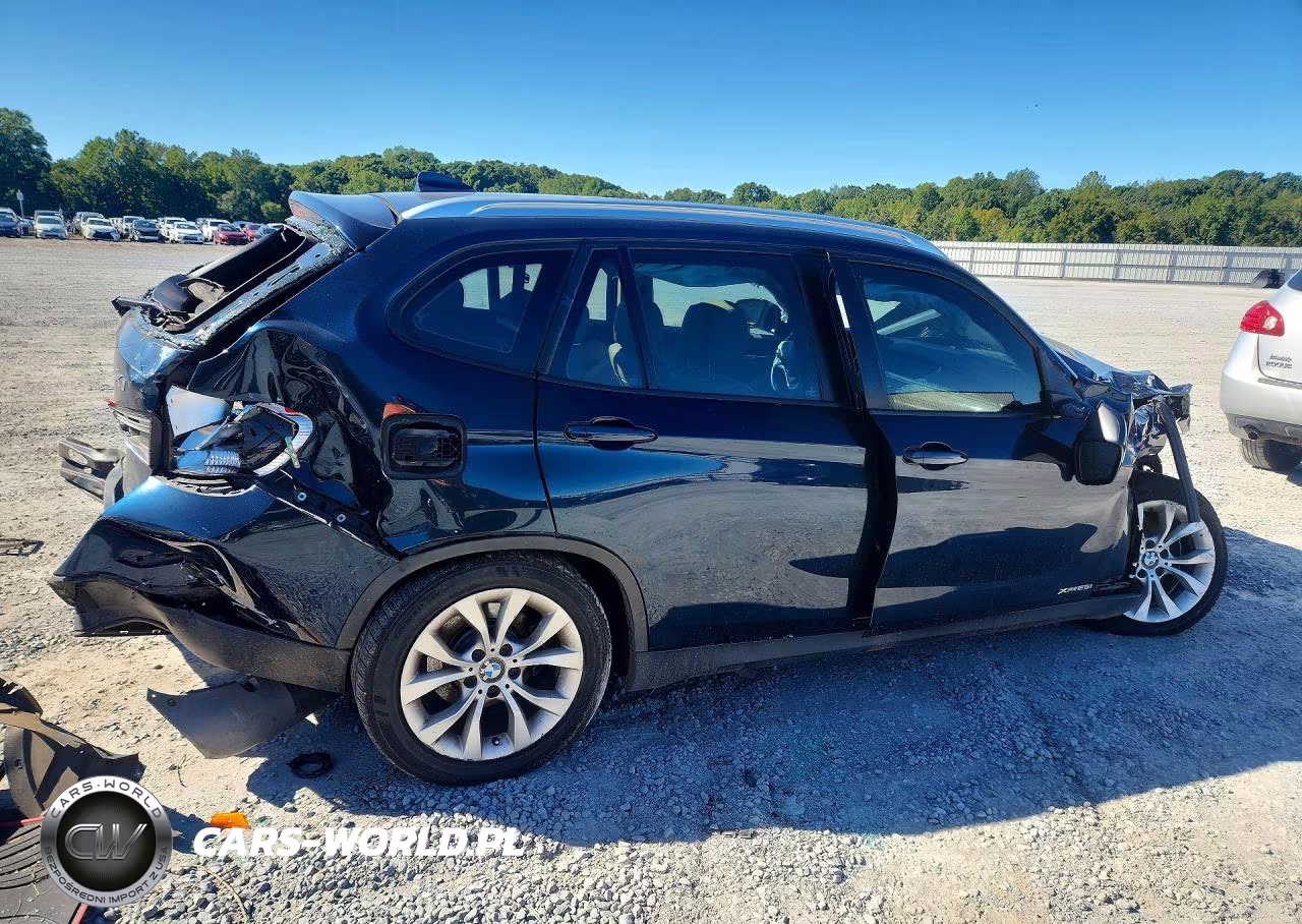 2014 BMW X1 xDrive28I VIN:WBAVL1C52EVY14832 - 3
