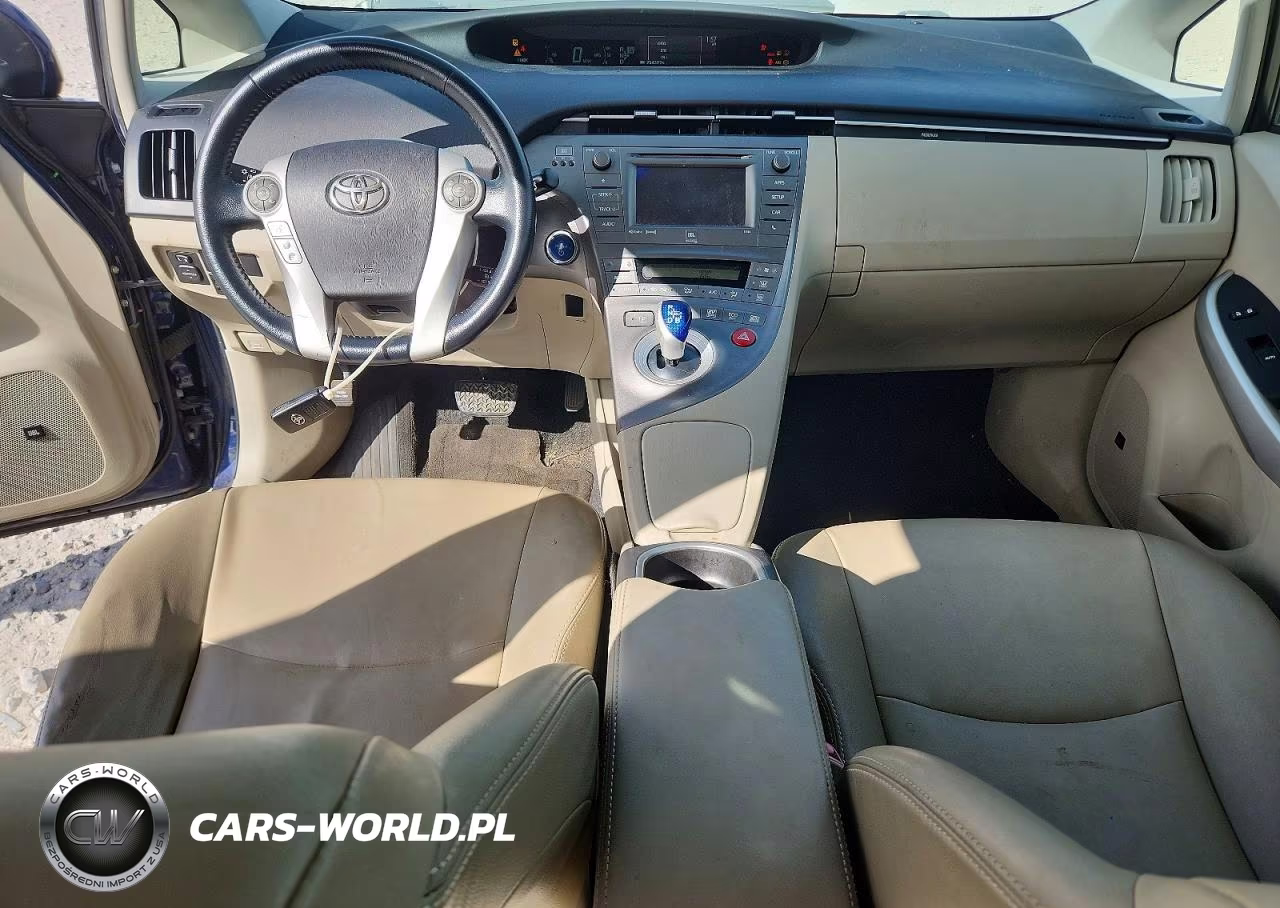 2012 Toyota Prius Four VIN:JTDKN3DU2C0334754 - 8