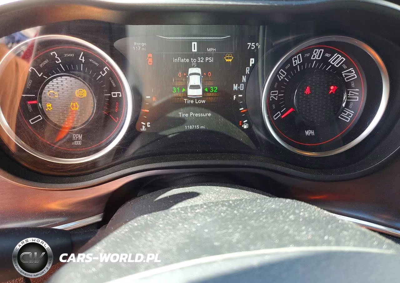 2017 Dodge Challenger Sxt VIN:2C3CDZAG3HH611749 - 9