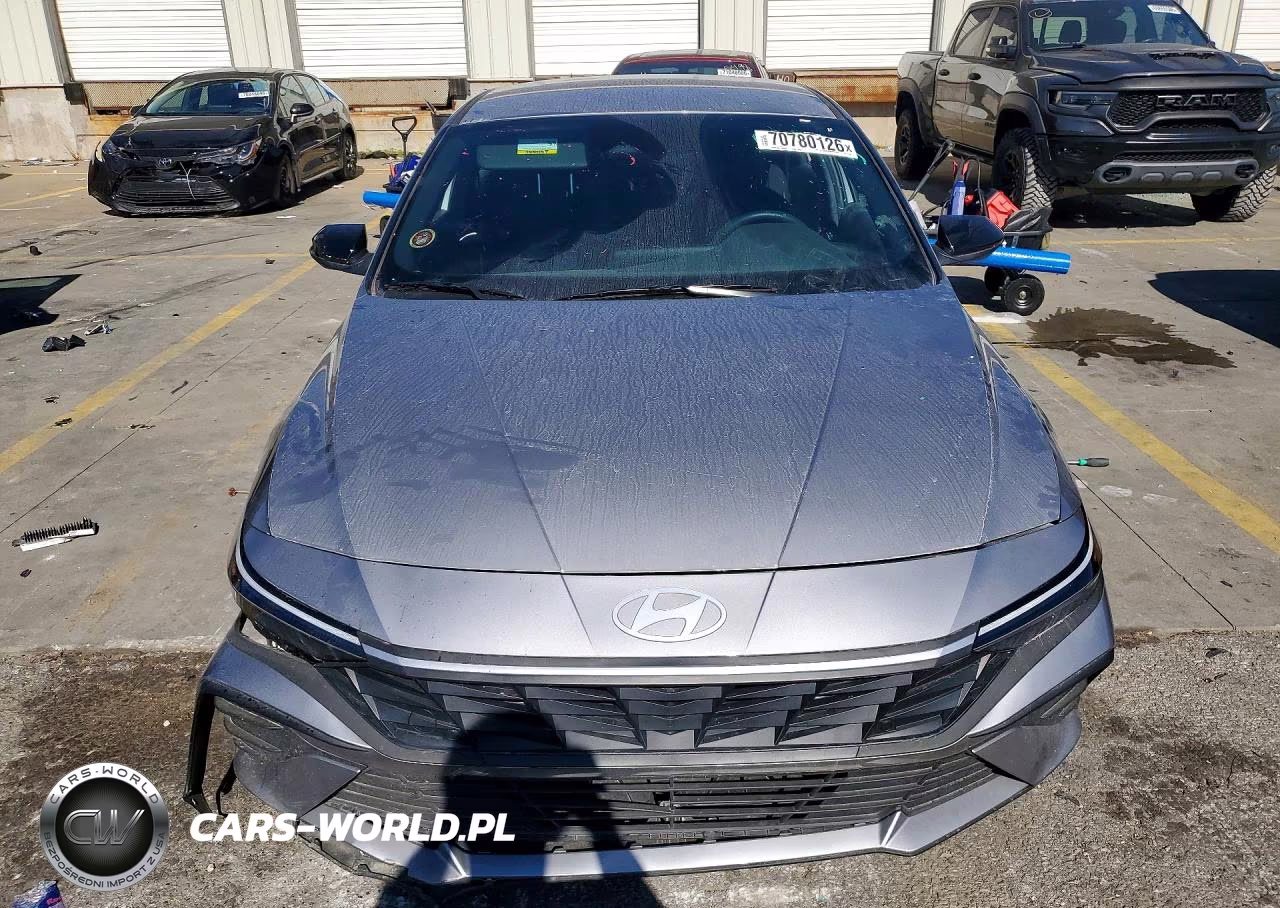 2026 Hyundai Elantra Sel Sport VIN:KMHLM4DG0TU119448 - 5