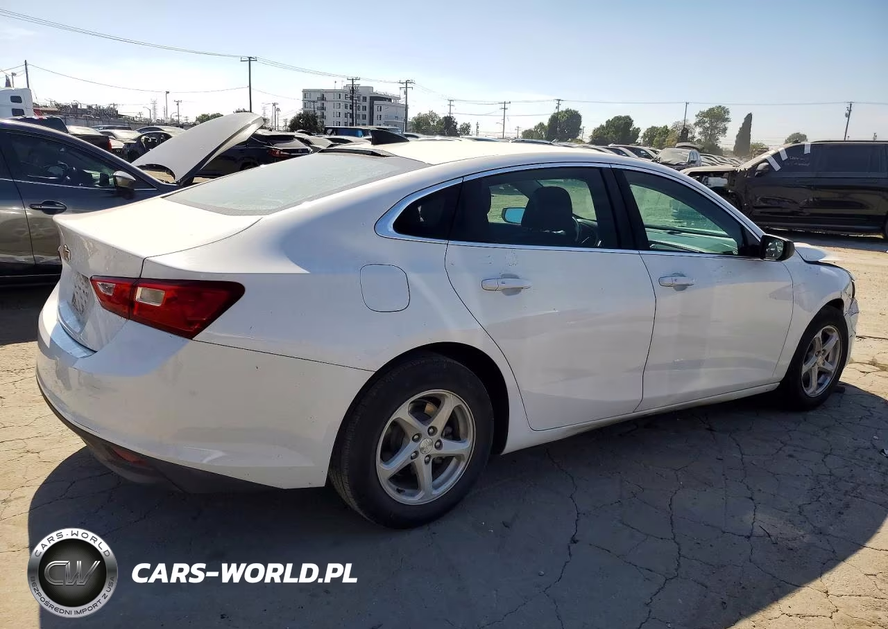 2018 Chevrolet Malibu Ls VIN:1G1ZB5ST6JF230333 - 3