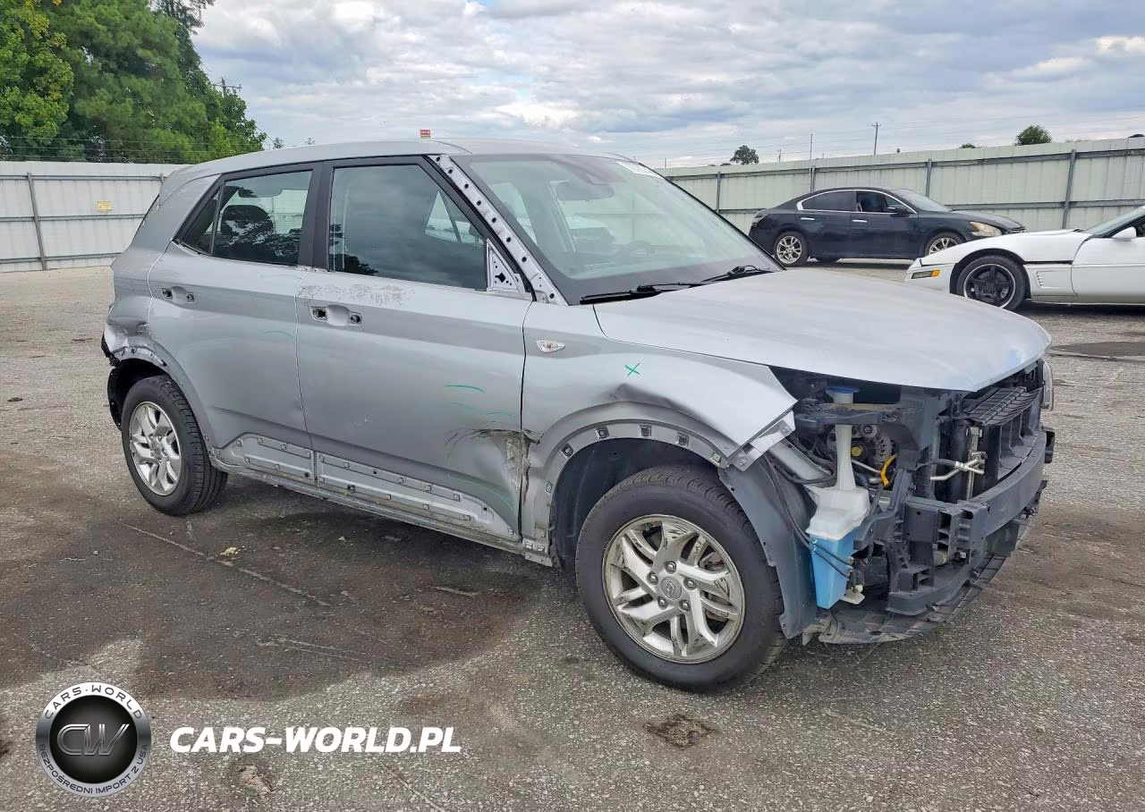 2022 Hyundai Venue Se VIN:KMHRB8A38NU160468 - 4