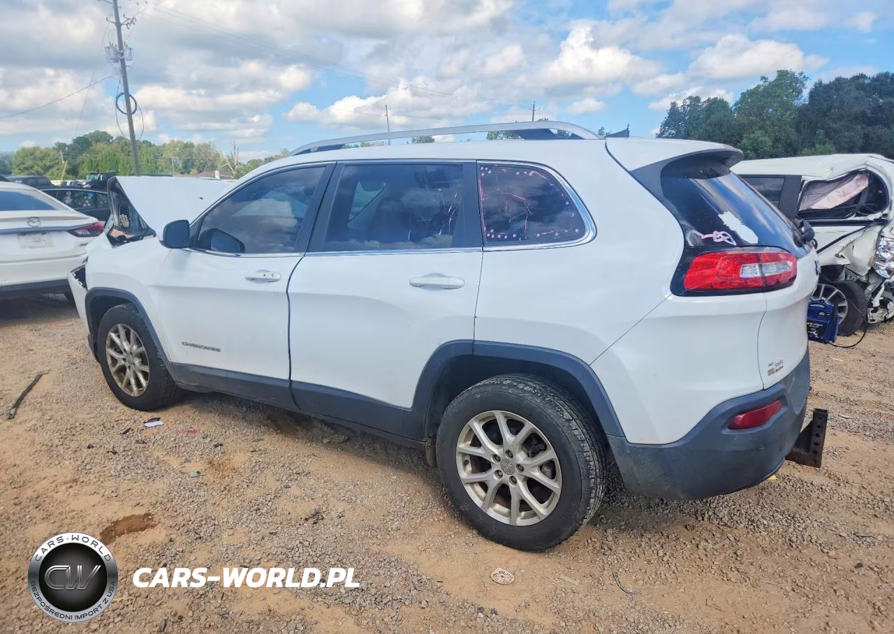 2016 Jeep Cherokee Latitude VIN:1C4PJLCB9GW207987 - 2