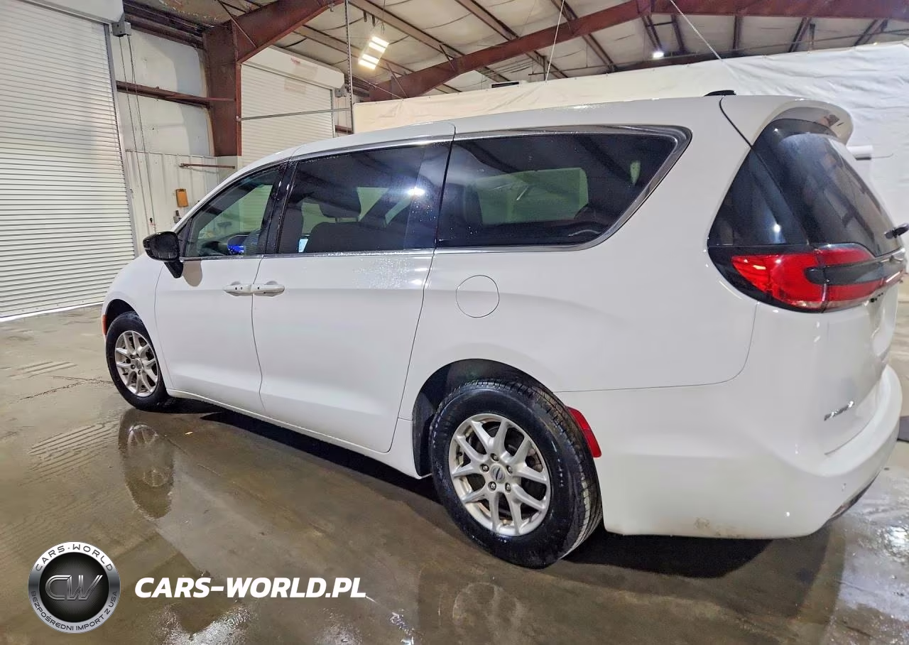 2025 Chrysler Pacifica Select VIN:2C4RC1BG0SR510002 - 2