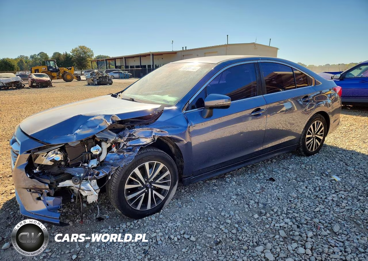 2018 Subaru Legacy 2.5I Premium VIN:4S3BNAF69J3014605 - 1