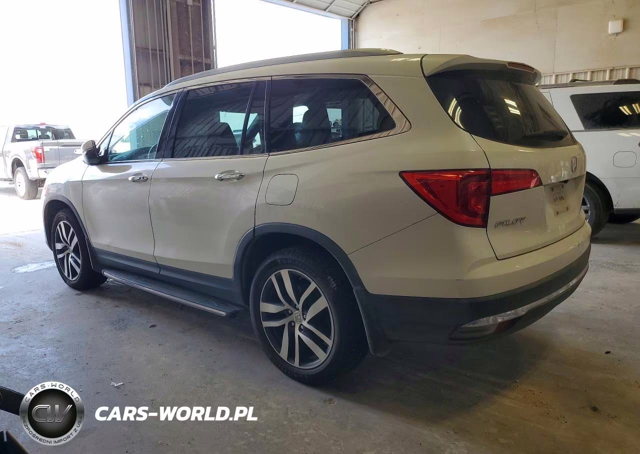2017 Honda Pilot Touring VIN:5FNYF6H94HB025844 - 2