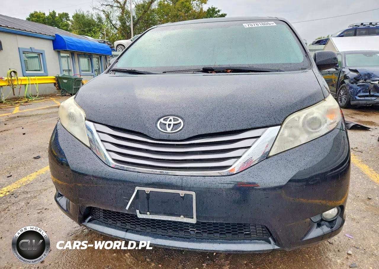 2016 Toyota Sienna Xle 8-Passenger VIN:5TDYK3DC5GS714751 - 5