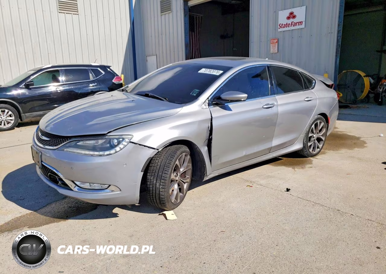 2015 Chrysler 200 C VIN:1C3CCCEG2FN664876 - 1