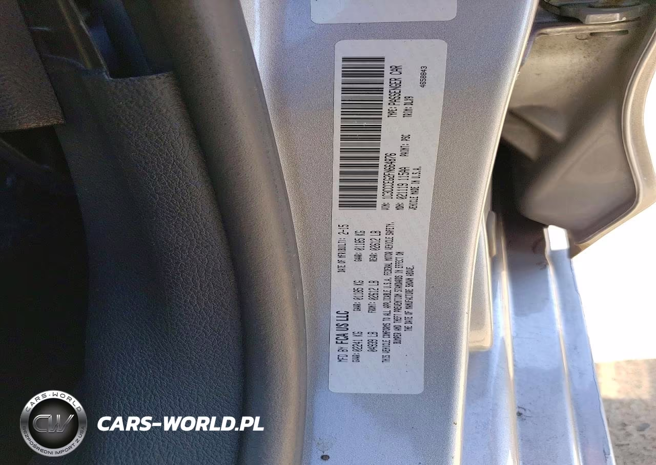 2015 Chrysler 200 C VIN:1C3CCCEG2FN664876 - 12