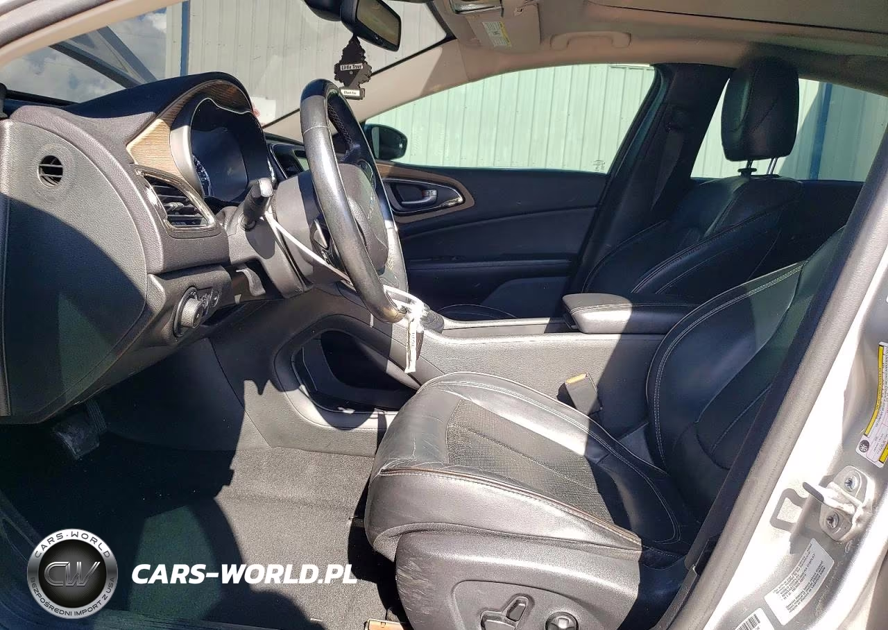 2015 Chrysler 200 C VIN:1C3CCCEG2FN664876 - 7