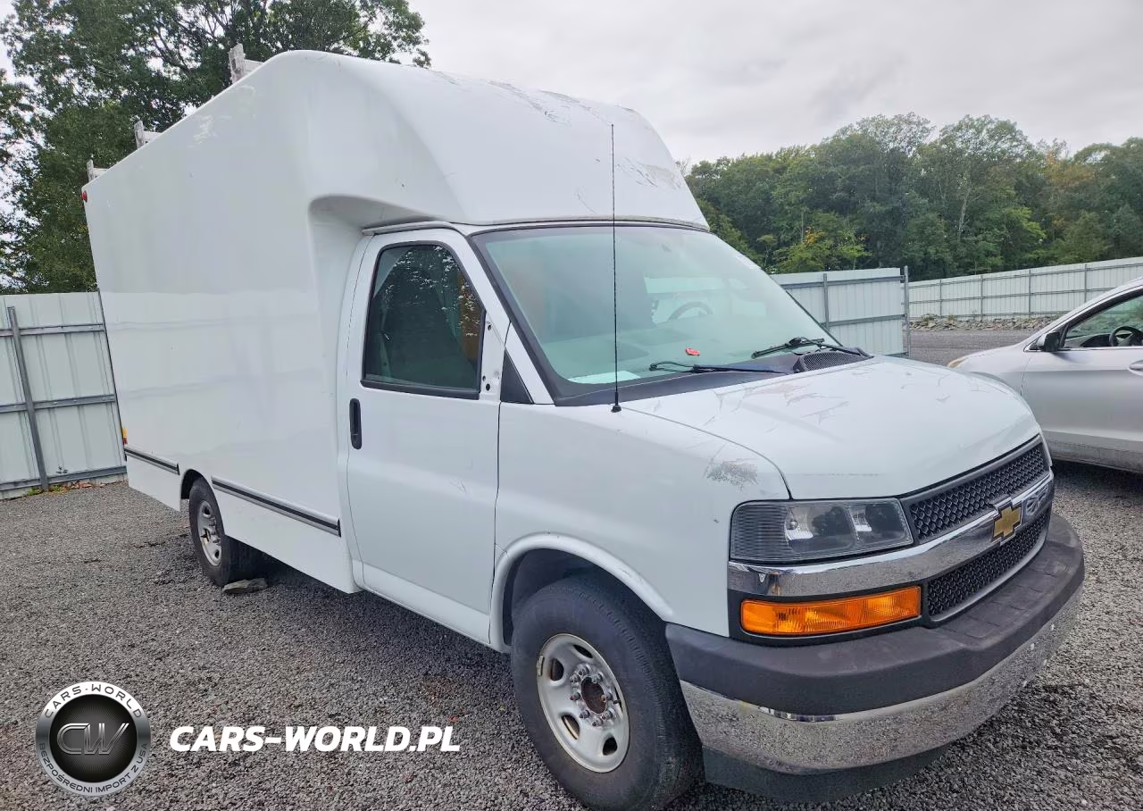 2019 Chevrolet Express Delivery Truck VIN:1GB0GRFG9K1257521 - 4