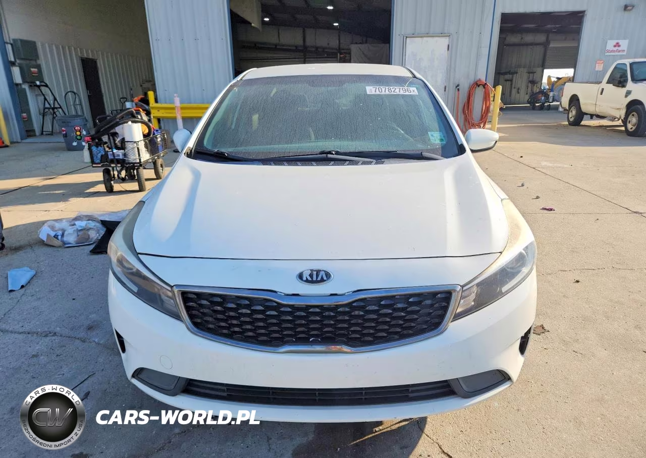 2017 Kia Forte Lx VIN:3KPFK4A70HE088011 - 5