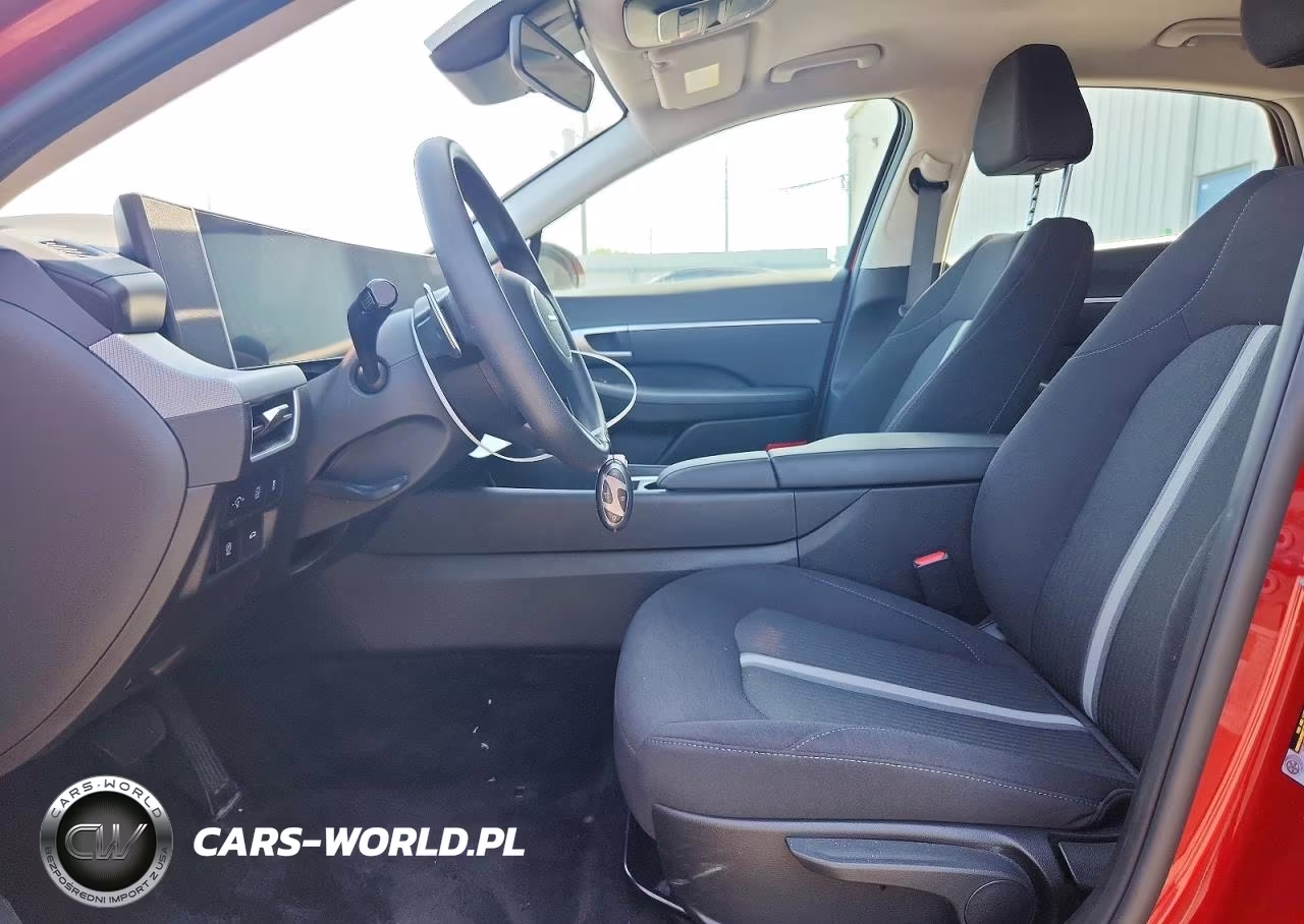 2026 Hyundai Sonata Hybrid Blue VIN:KMHL24JJ6TA147553 - 7