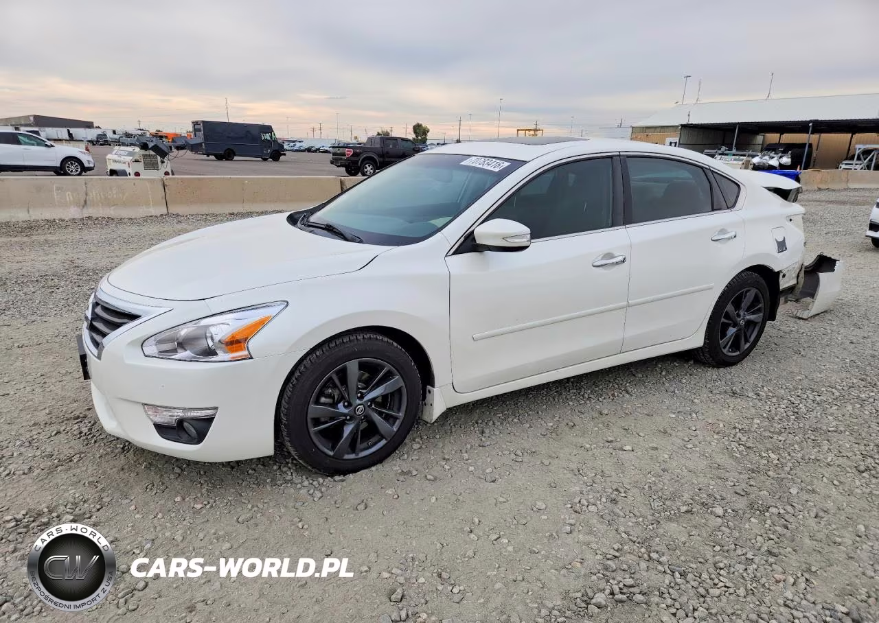 2015 Nissan Altima 2.5 Sv – zdjęcie 1 z 13