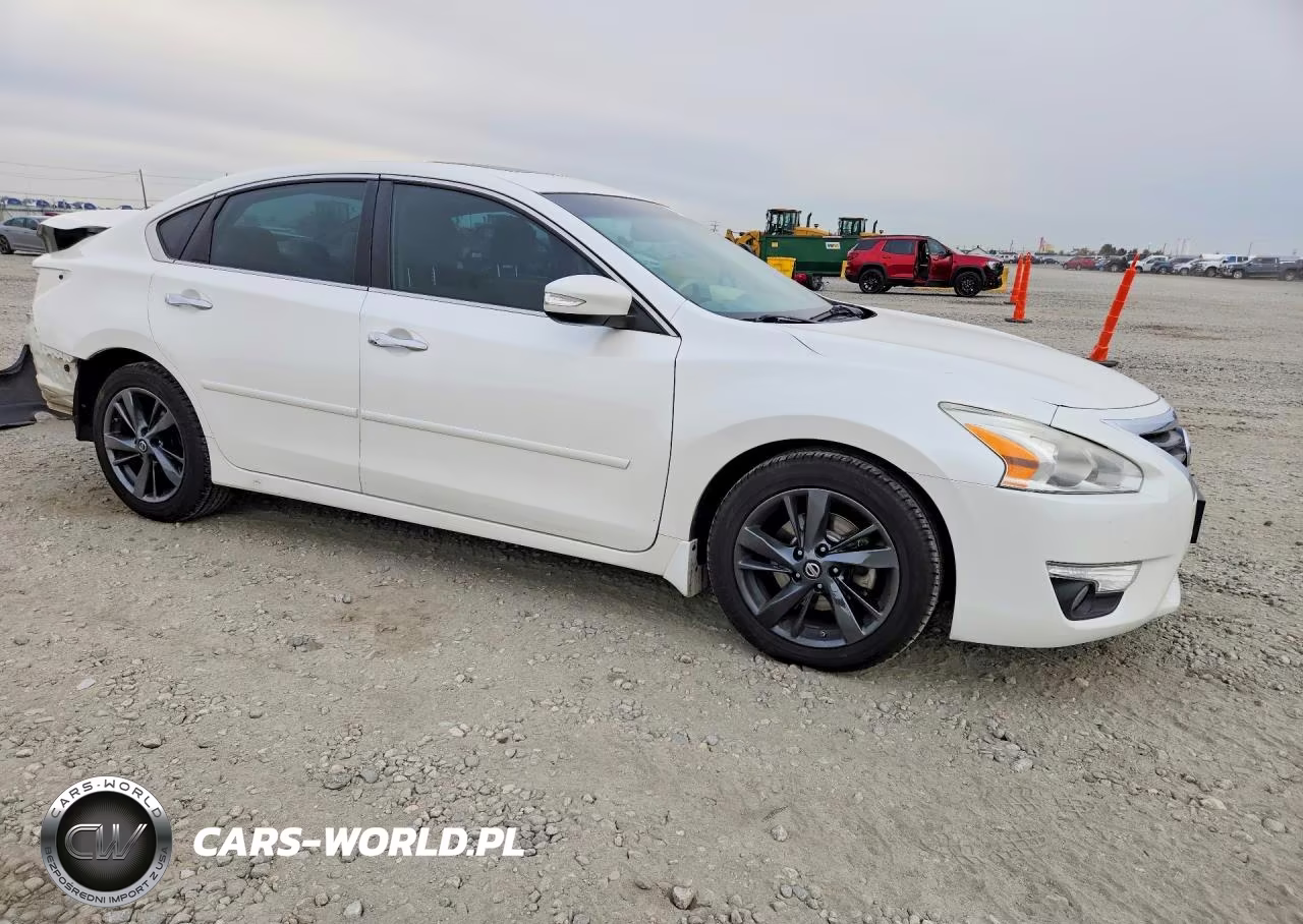 2015 Nissan Altima 2.5 Sv VIN:1N4AL3AP7FC195388 - 4