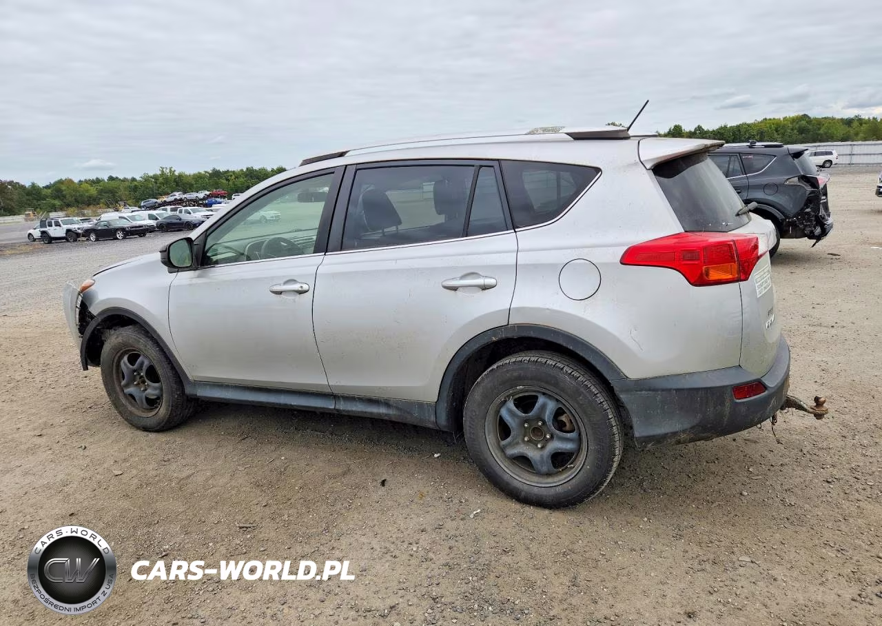 2015 Toyota Rav4 Le VIN:JTMZFREV5FJ057263 - 2