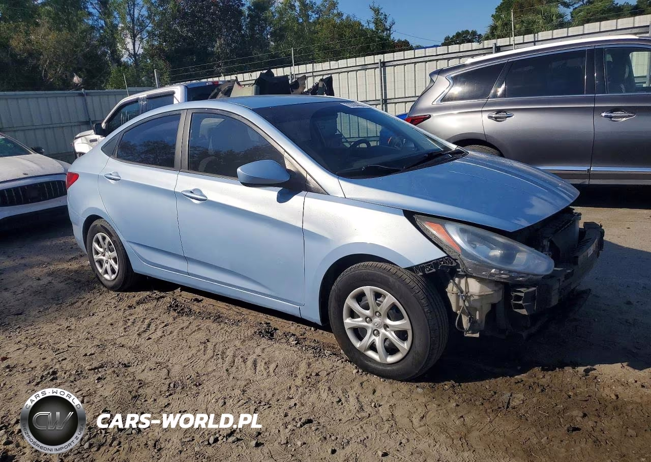 2012 Hyundai Accent Gls VIN:KMHCT4AE3CU189807 - 4
