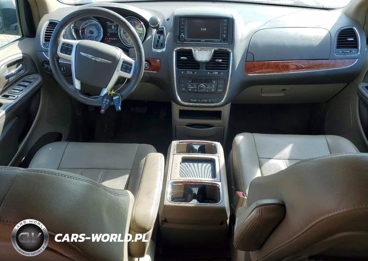 2016 Chrysler Town & Country Touring VIN:2C4RC1BG0GR149717 - 8