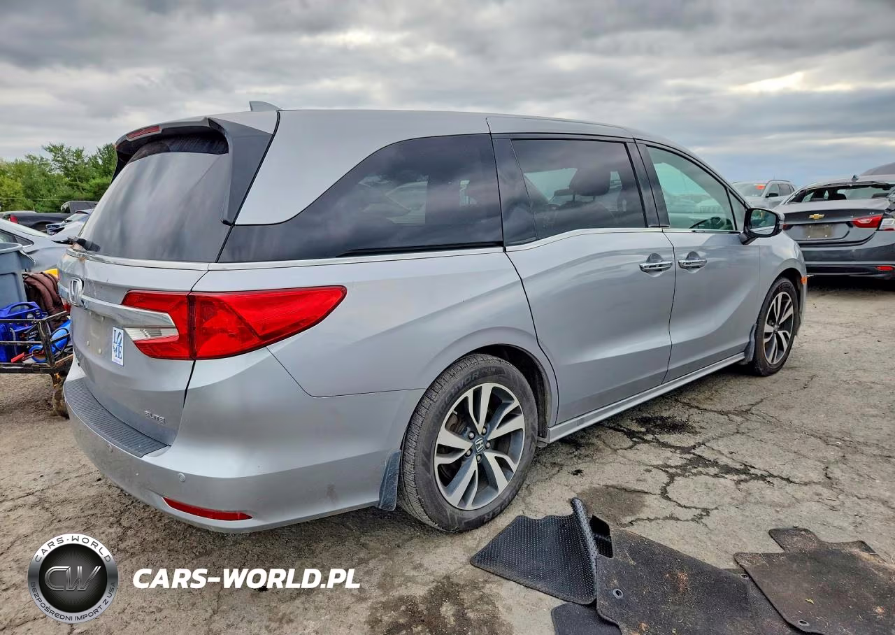 2019 Honda Odyssey Elite VIN:5FNRL6H96KB007690 - 3
