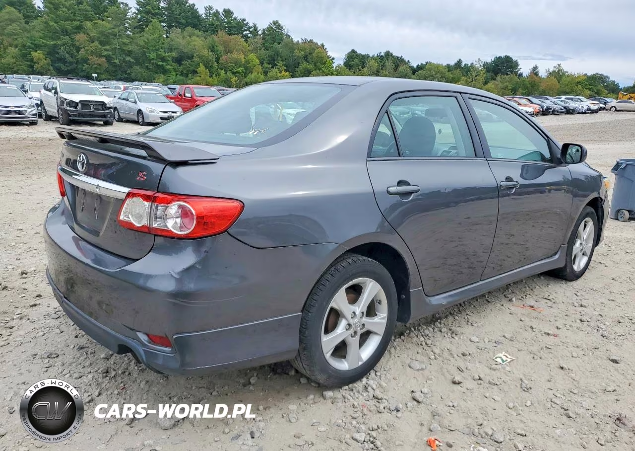 2013 Toyota Corolla S VIN:2T1BU4EE9DC114955 - 3