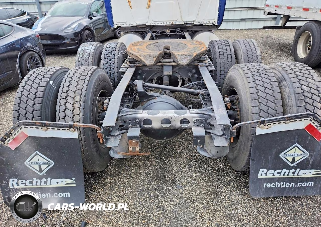 2019 International Lt625 VIN:3HSDZTZR6KN363026 - 13
