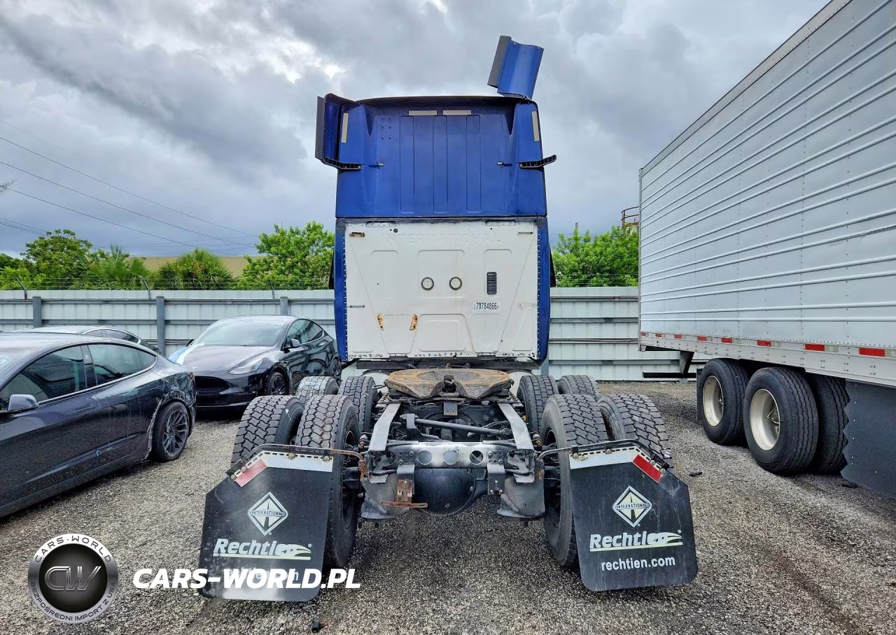 2019 International Lt625 VIN:3HSDZTZR6KN363026 - 6