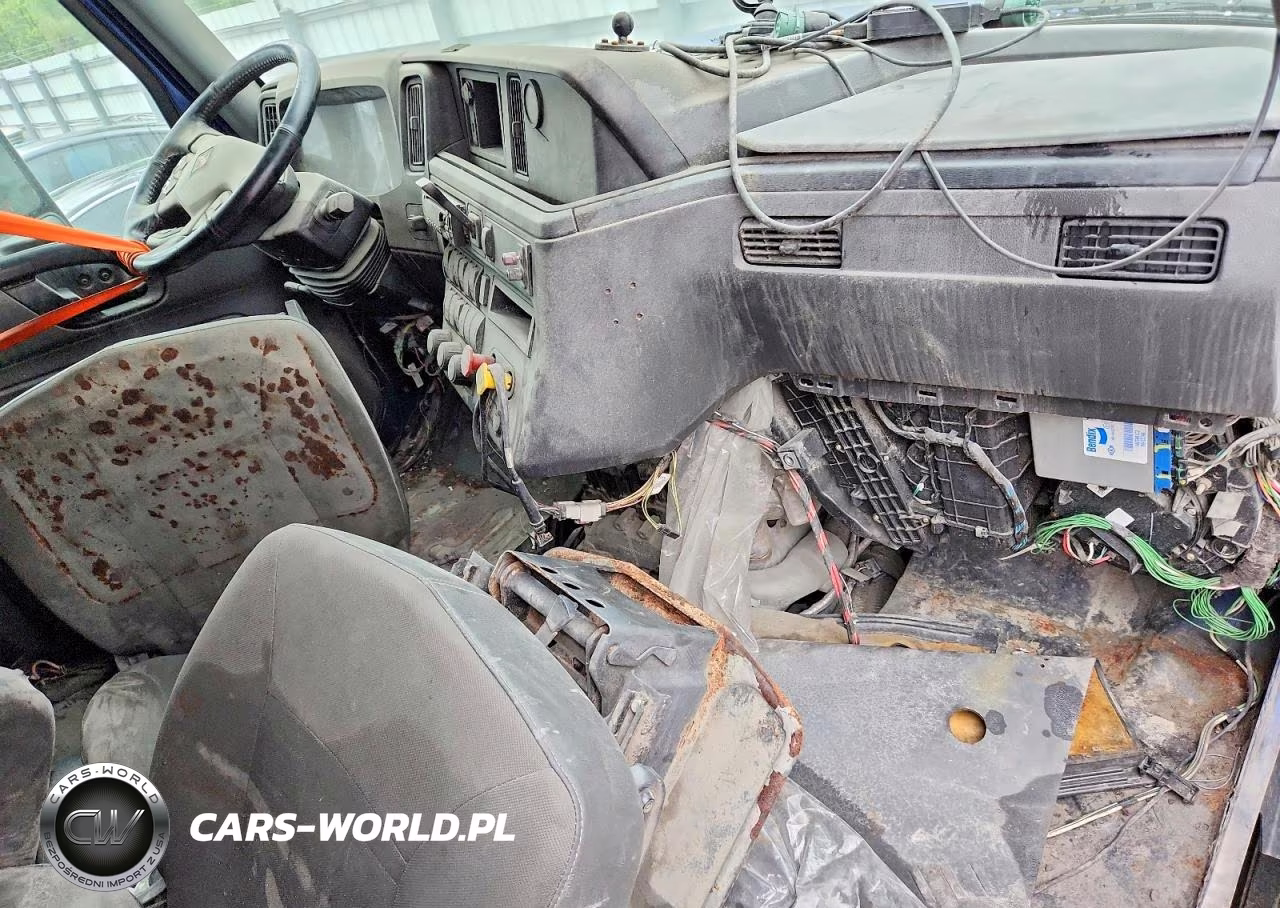 2019 International Lt625 VIN:3HSDZTZR6KN363026 - 8