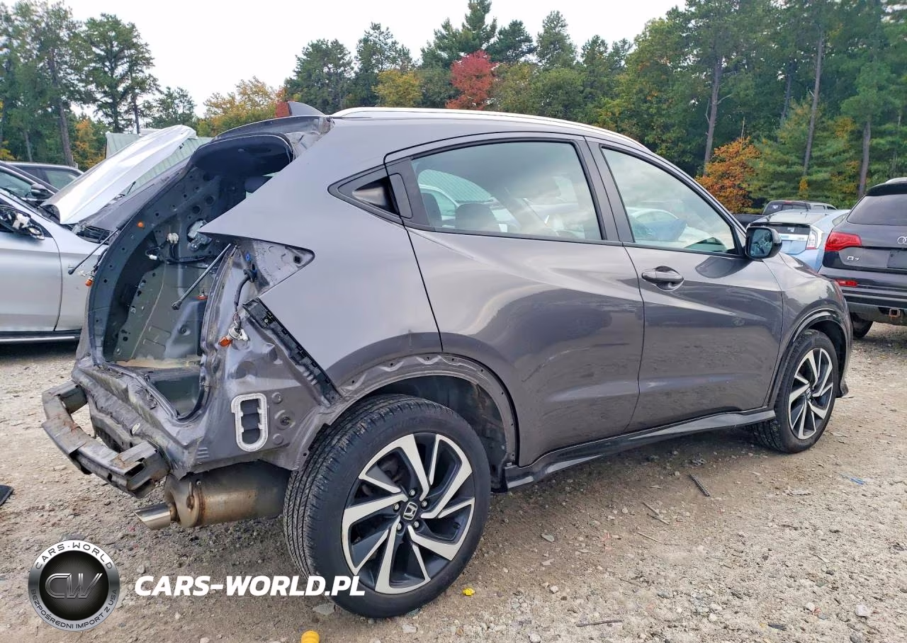 2019 Honda Hr-V Sport VIN:3CZRU6H15KG726280 - 3