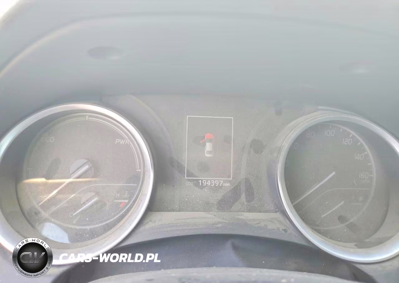 2021 Toyota Camry Le VIN:4T1C31AK5MU568569 - 9