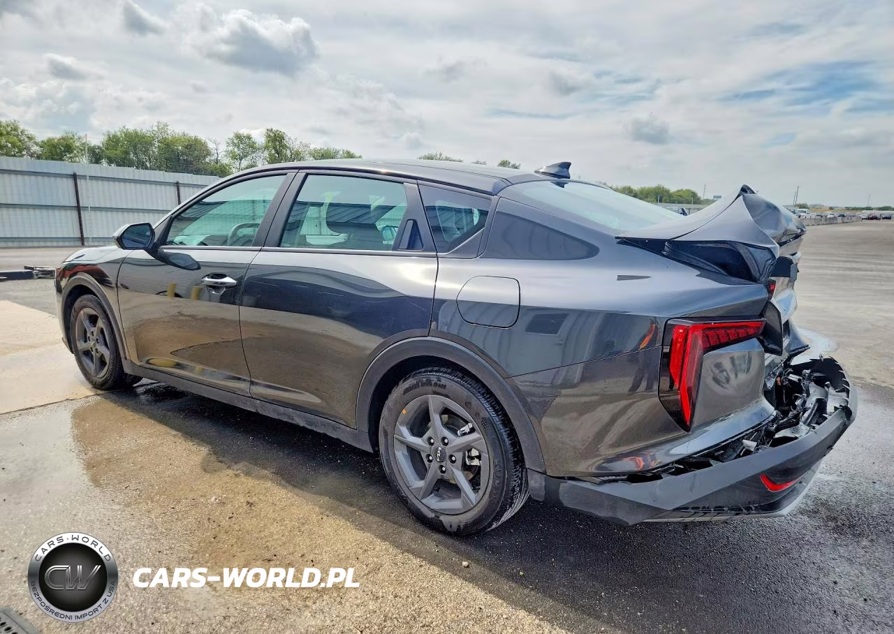 2026 Kia K4 Lxs VIN:3KPFT4DEXTE344624 - 2