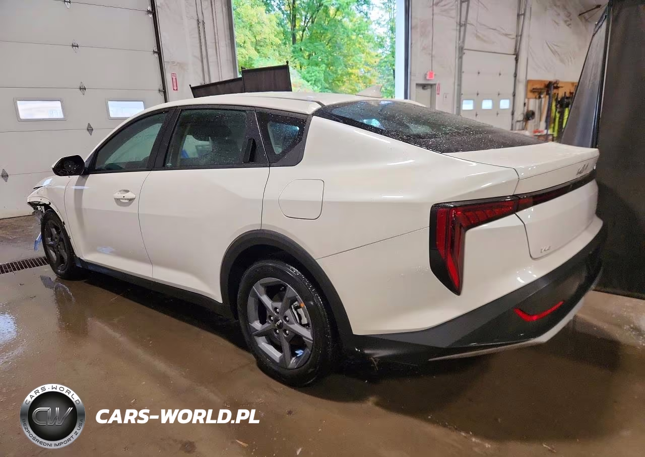 2026 Kia K4 Lxs VIN:3KPFT4DEXTE356739 - 2