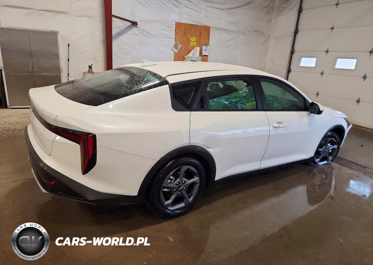 2026 Kia K4 Lxs VIN:3KPFT4DEXTE356739 - 3