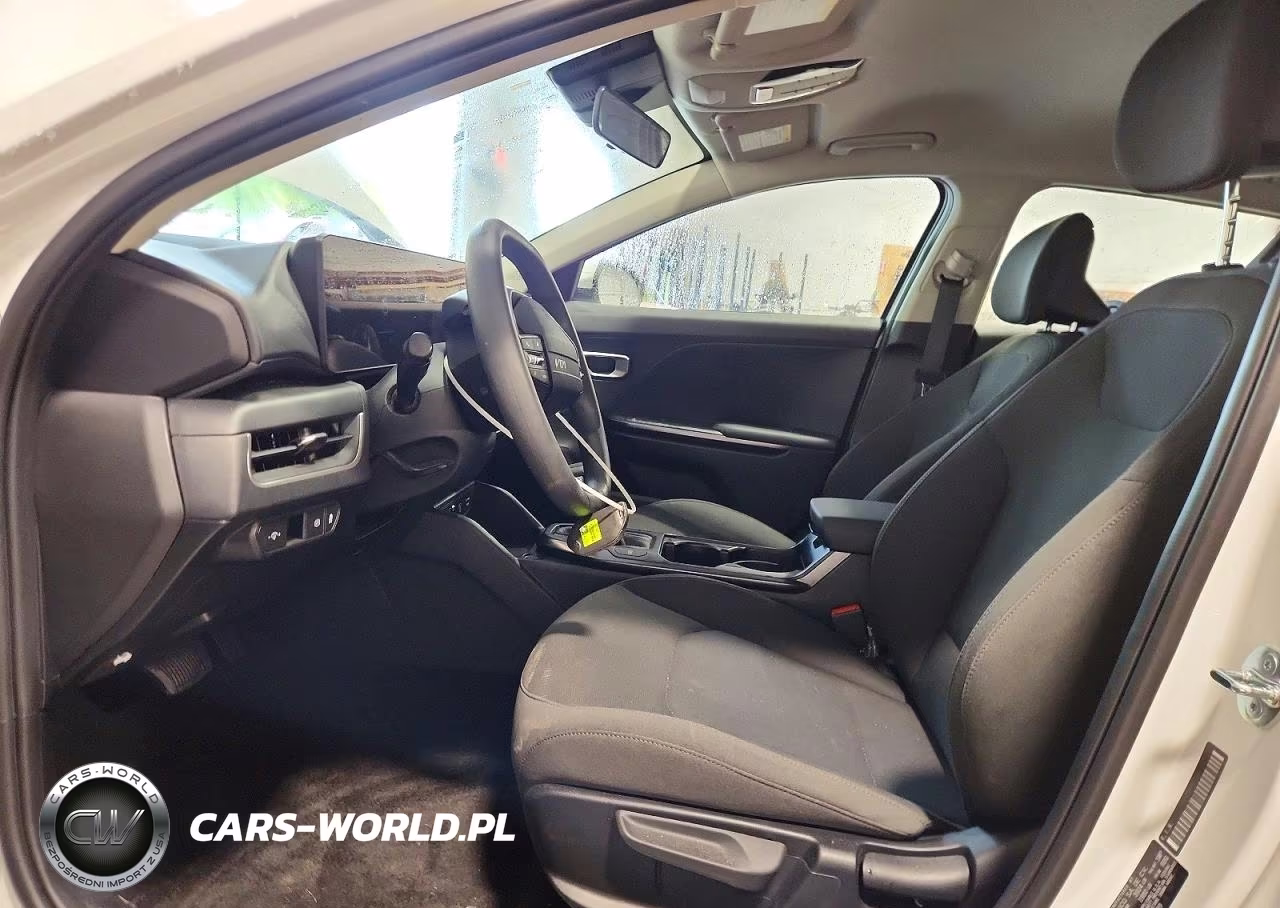 2026 Kia K4 Lxs VIN:3KPFT4DEXTE356739 - 7