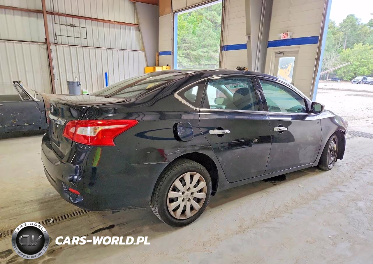 2018 Nissan Sentra S VIN:3N1AB7AP8JY283678 - 3