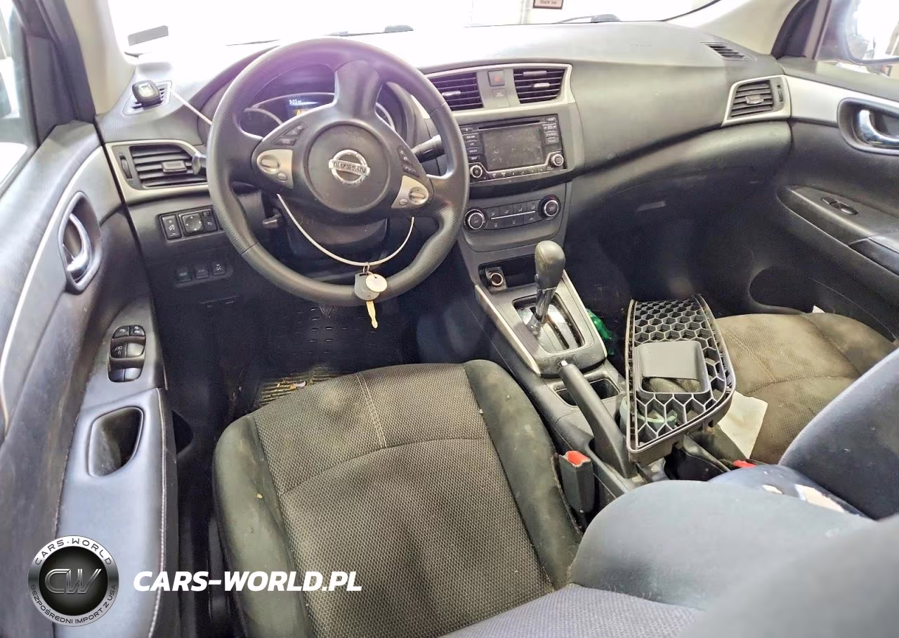 2018 Nissan Sentra S VIN:3N1AB7AP8JY283678 - 8