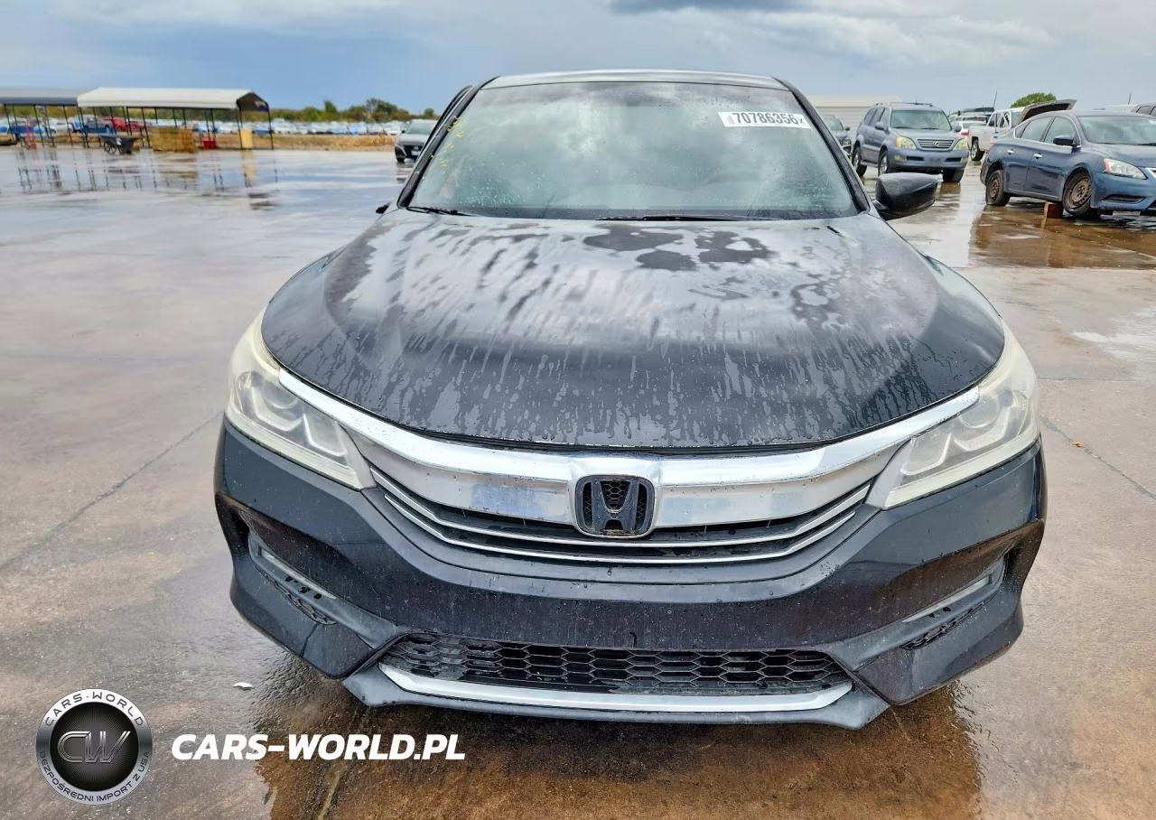 2017 Honda Accord Sport VIN:1HGCR2F5XHA007157 - 5