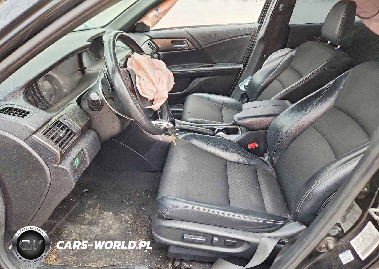 2017 Honda Accord Sport VIN:1HGCR2F5XHA007157 - 7
