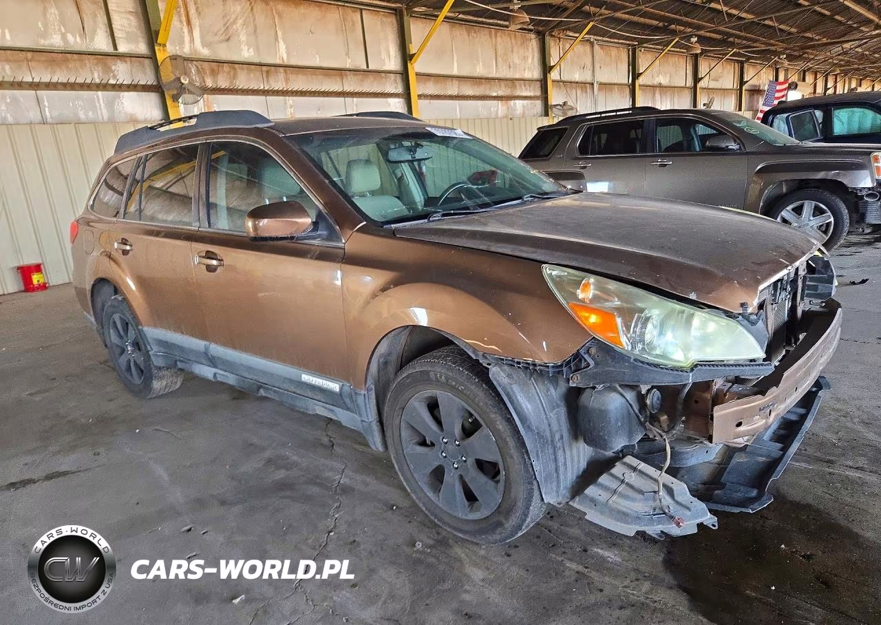 2011 Subaru Outback 2.5I Premium VIN:4S4BRBGC5B3323581 - 4