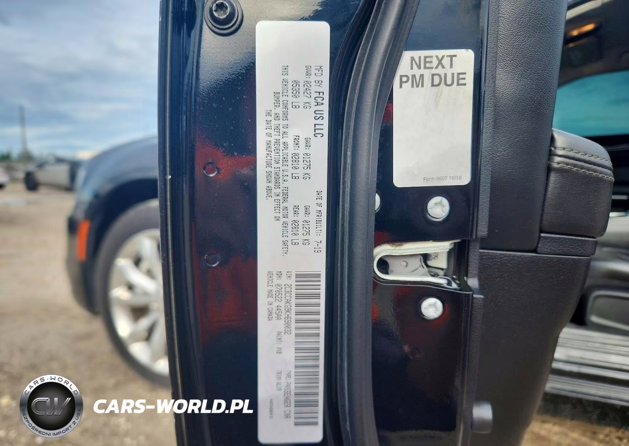 2019 Chrysler 300 Limited VIN:2C3CCAKG9KH690032 - 12