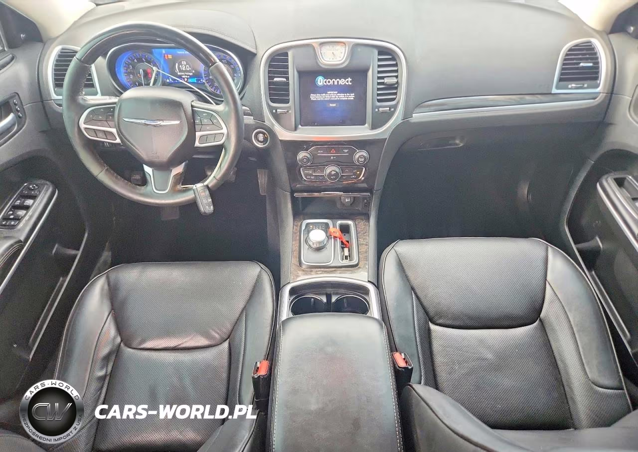 2019 Chrysler 300 Limited VIN:2C3CCAKG9KH690032 - 8
